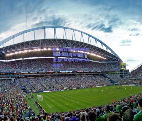 b体育平台-厦门田径主场运营模式引争议 体育局警示严重违约风险考验城市办赛能力